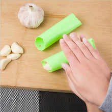 Load image into Gallery viewer, Garlic Crusher