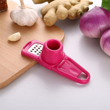 Load image into Gallery viewer, Garlic Crusher