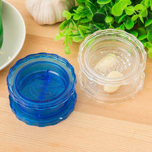 Load image into Gallery viewer, Glass Garlic Crusher